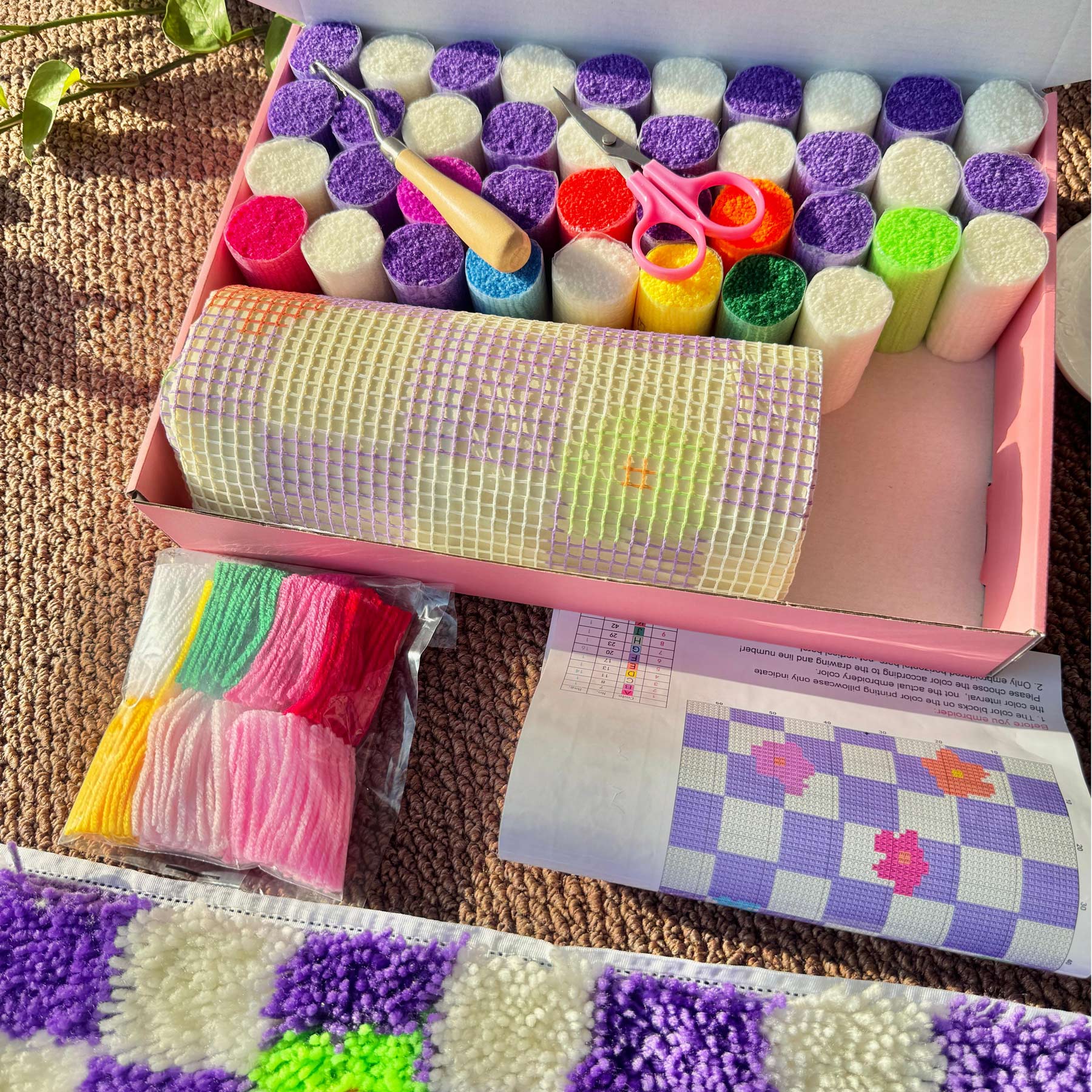 Blooming Checker Rug Kit - RUG MAKING KIT